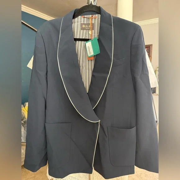 Loro Piana Women’s Blazer - Picture 2 of 8